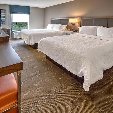 Hampton Inn & Suites Fort Myers Эстеро Экстерьер фото