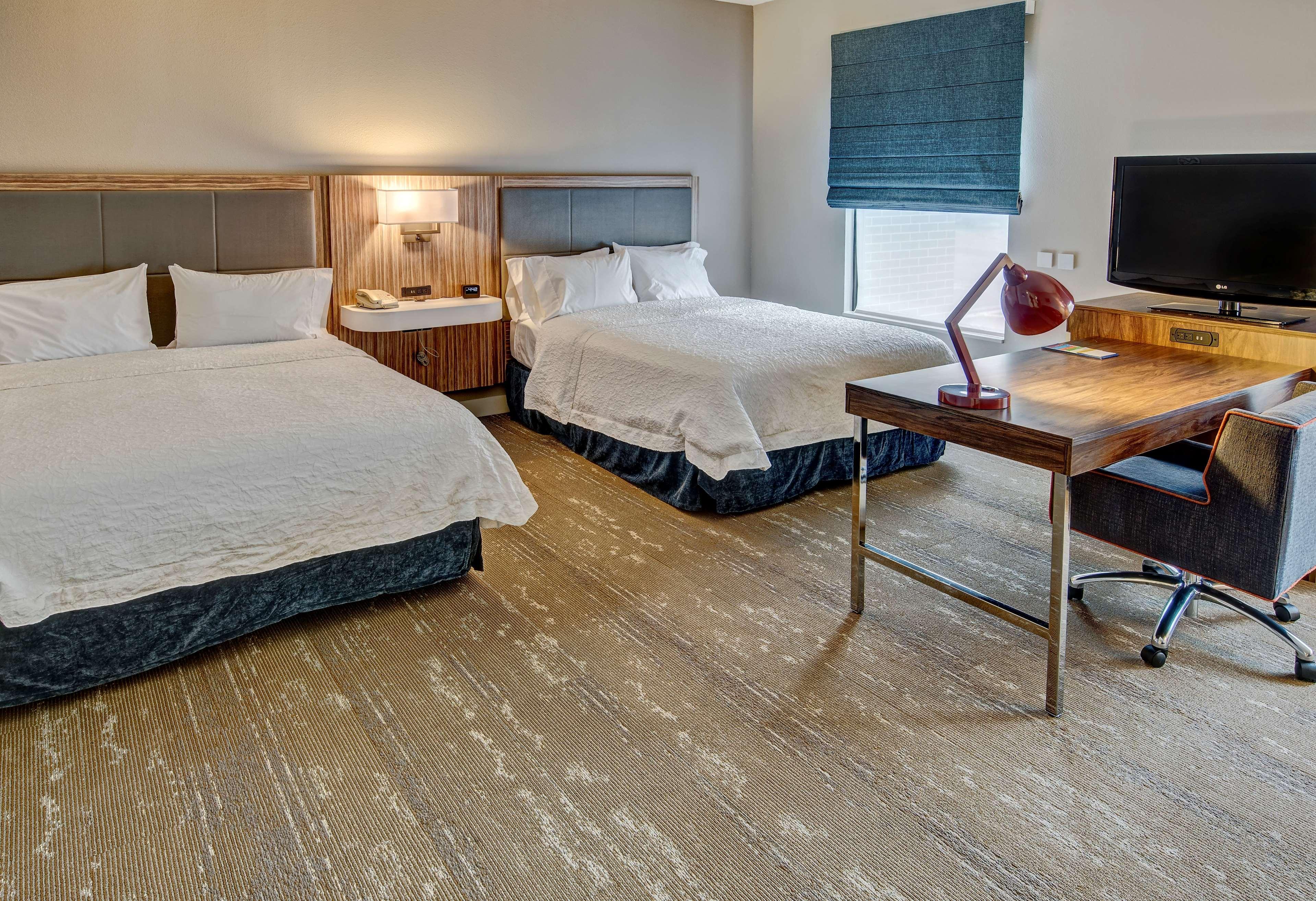 Hampton Inn & Suites Fort Myers Эстеро Экстерьер фото
