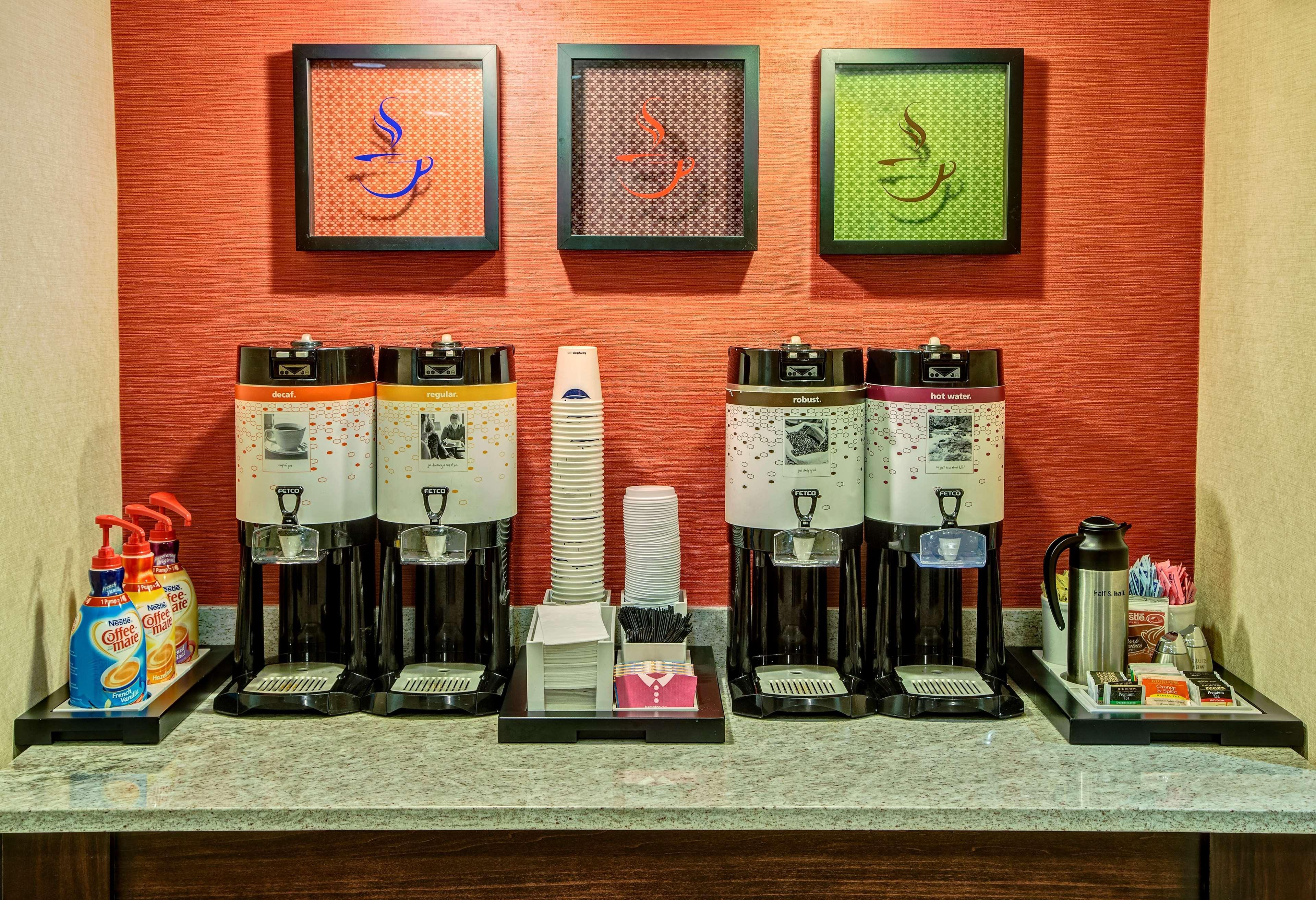 Hampton Inn & Suites Fort Myers Эстеро Экстерьер фото