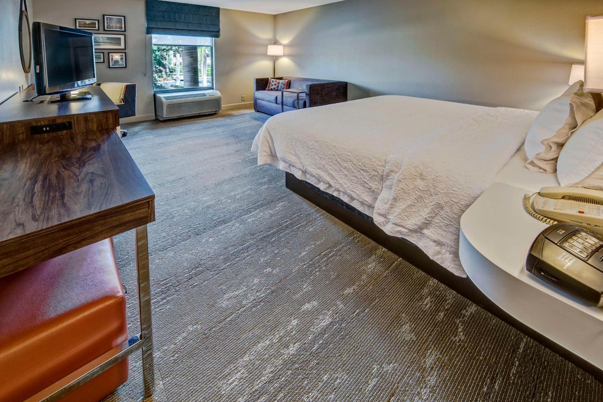 Hampton Inn & Suites Fort Myers Эстеро Экстерьер фото