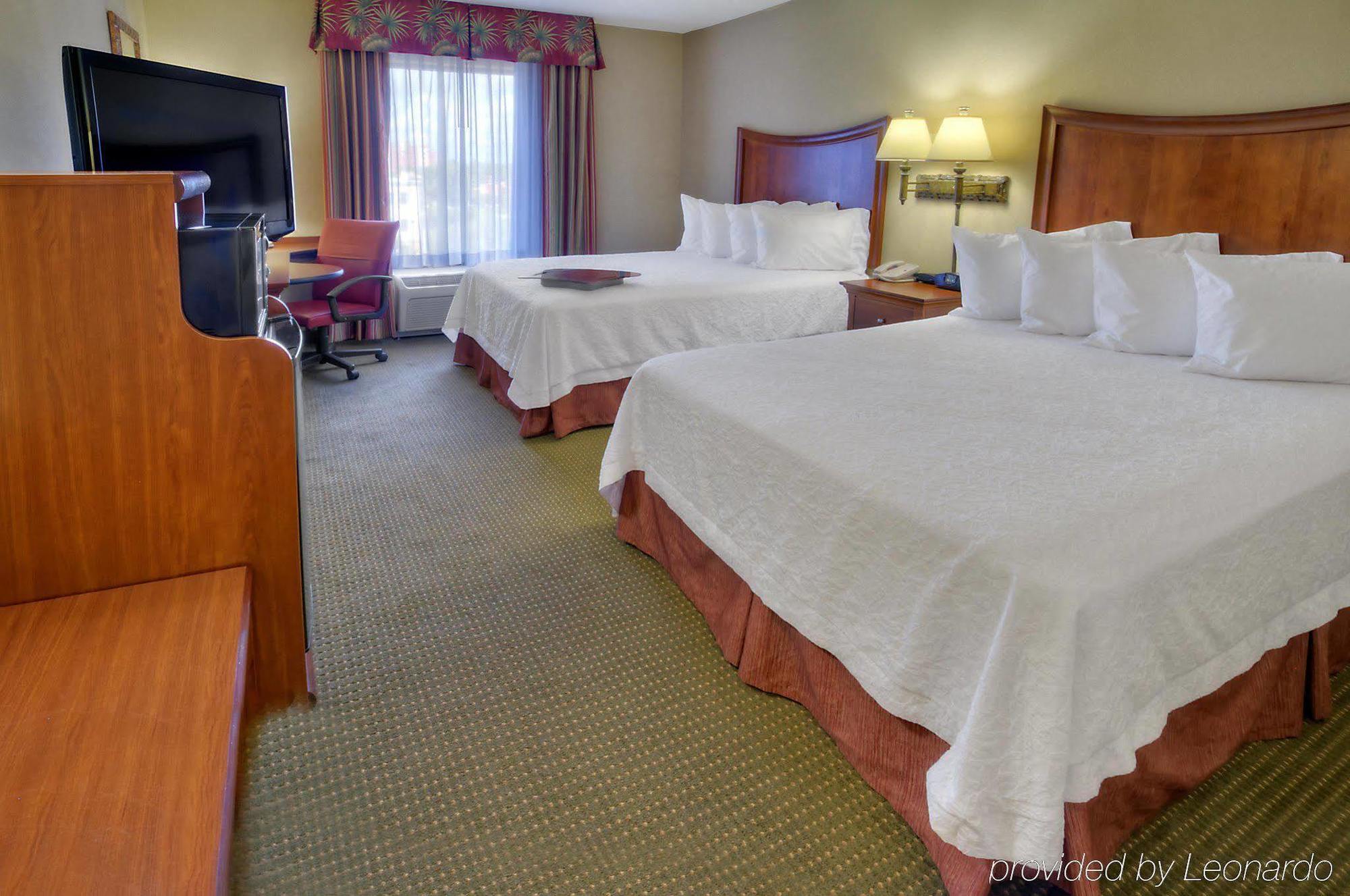Hampton Inn & Suites Fort Myers Эстеро Экстерьер фото