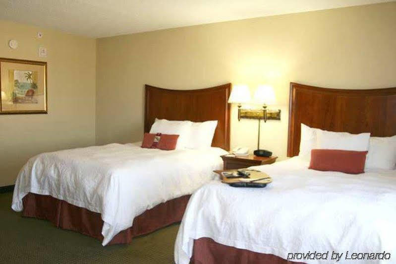 Hampton Inn & Suites Fort Myers Эстеро Экстерьер фото